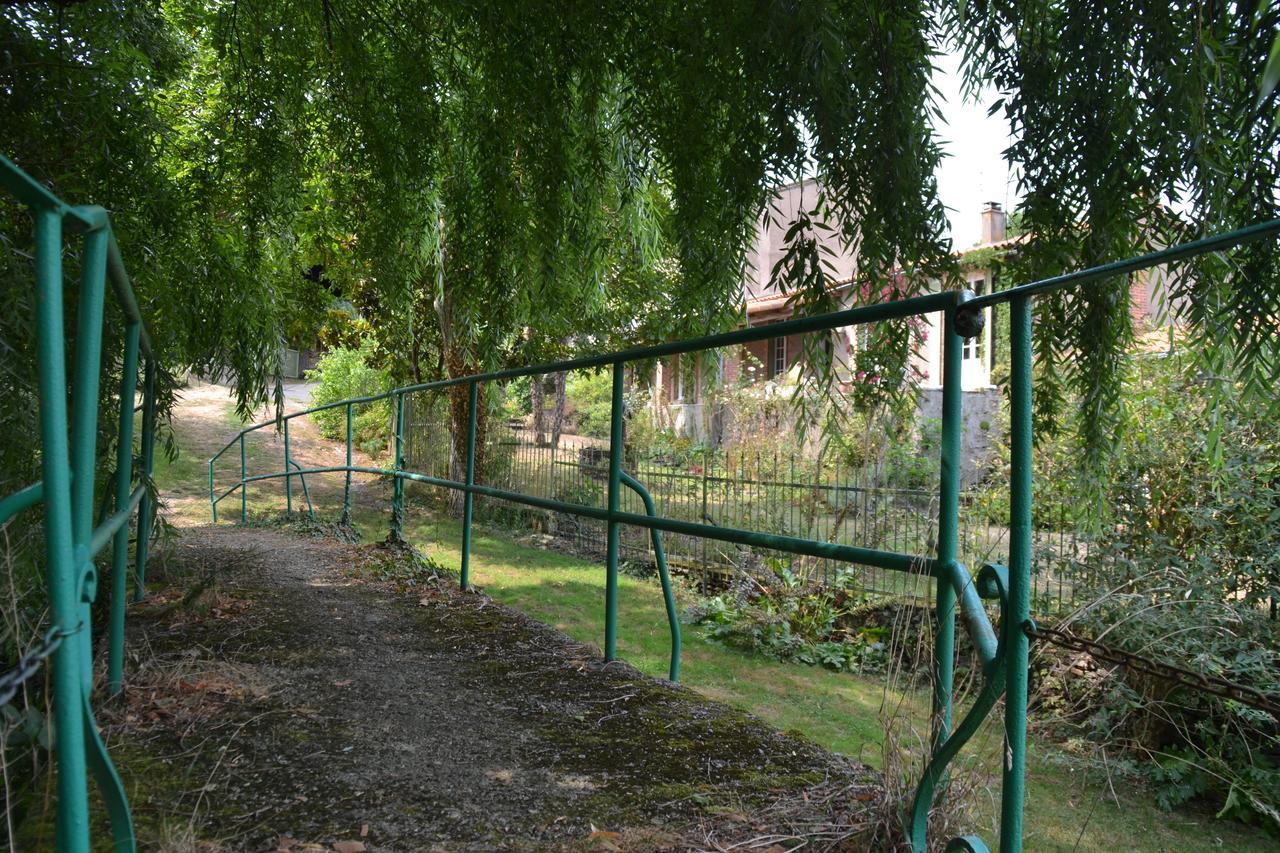 Villa Le Moulin Neuf Beaupréau-en-Mauges Exterior foto